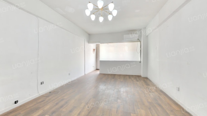 经典2000二手房实景图