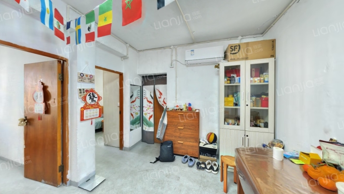 地勘物探七〇二院二手房实景图