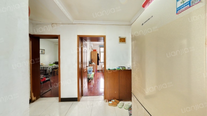 三条营二手房实景图