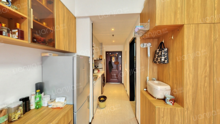 奥马广场二手房实景图