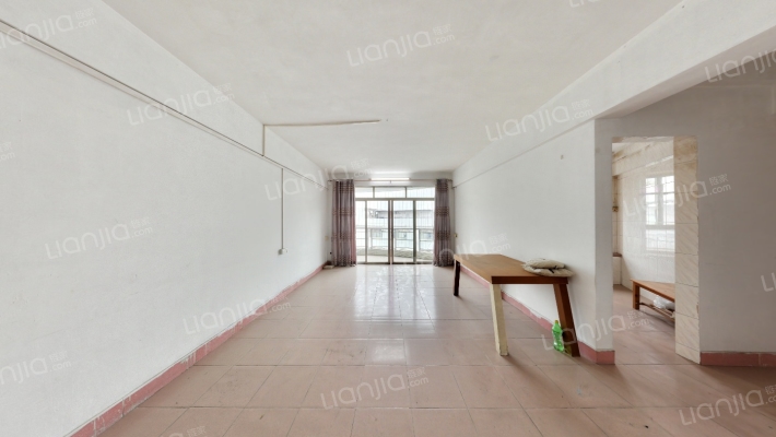 龙腾阁二手房实景图