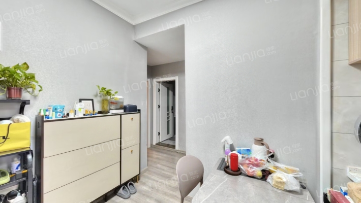 普德村118号二手房实景图