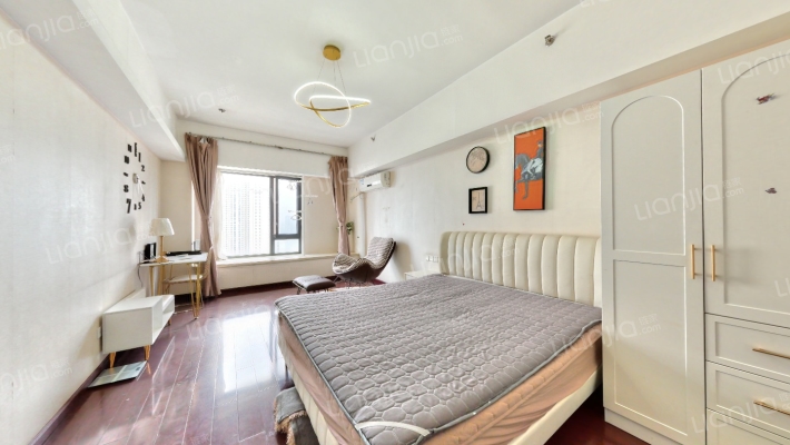 环球国际中心二手房实景图