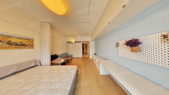 荟聚之光二手房实景图