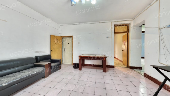 油篓街35号二手房实景图