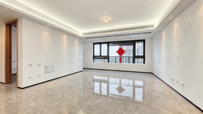 翡萃兰亭二手房实景图