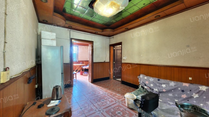 新华路97号二手房实景图