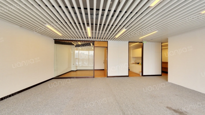 观湖国际写字楼二手房实景图