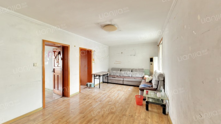 湖开小区二手房实景图