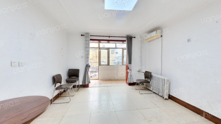 林大北路9号院二手房实景图