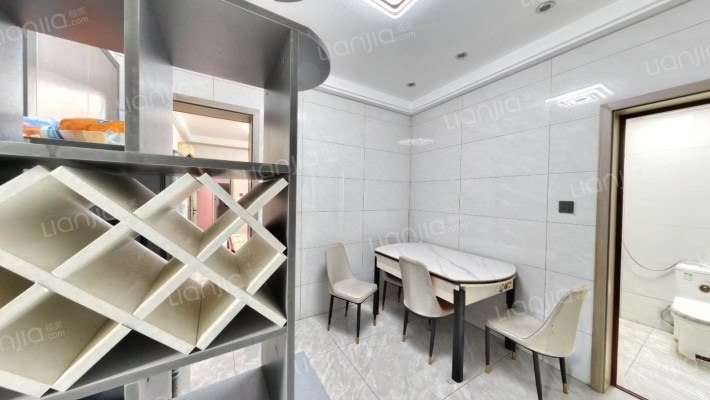 富巷新村南三小区二手房实景图