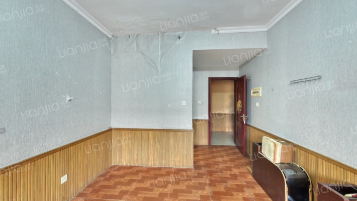 泉塘小区C区二手房实景图