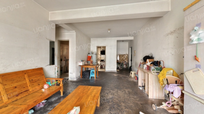 皇经楼新居一期二手房实景图