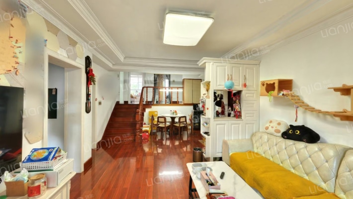 聚江苑小区二手房实景图