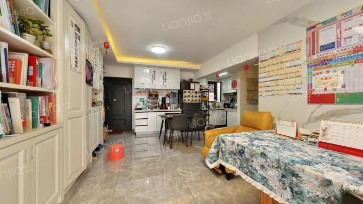 嘉庭苑二手房实景图