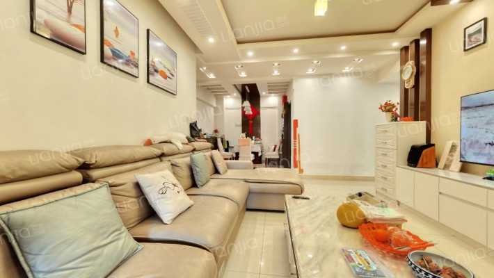 钻石年代二手房实景图