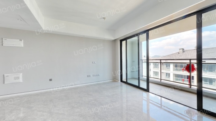 山语桃源青云学府二手房实景图