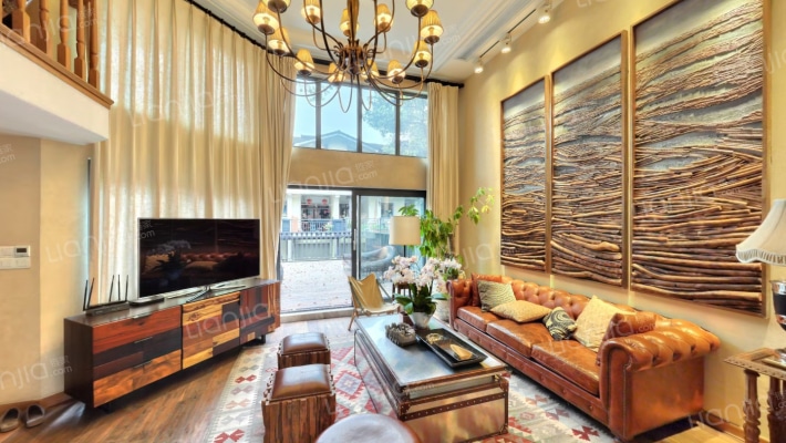 龙湖蓝湖郡东岸二手房实景图