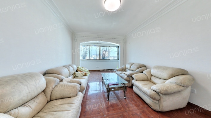 金沙春二手房实景图