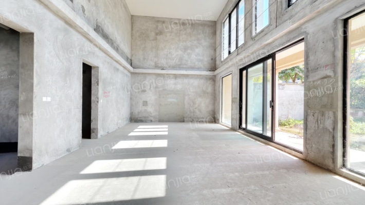 中交枫丹合院二手房实景图