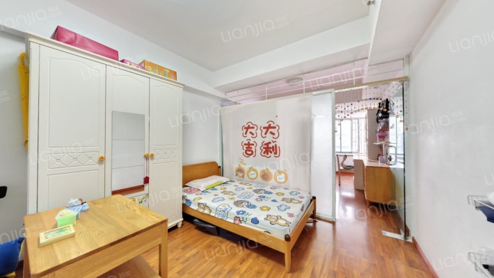 凤起商务大厦二手房实景图