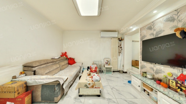 旅游新村二手房实景图