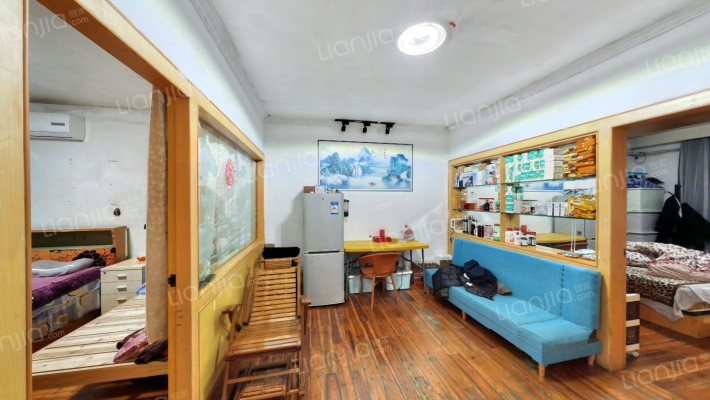 桂梅小区二手房实景图