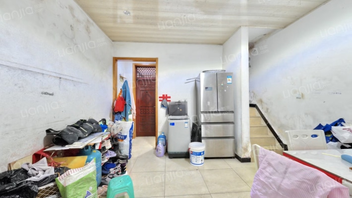 夹河新村二手房实景图