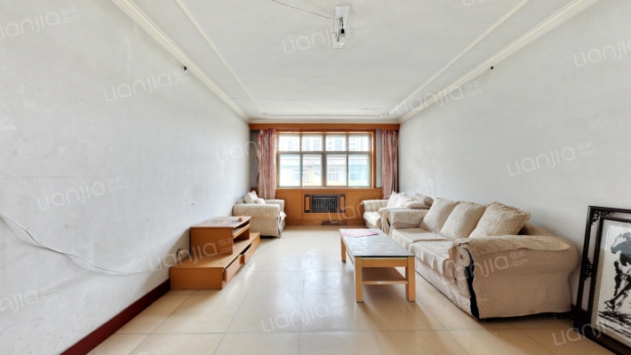 怡欣嘉苑二手房实景图