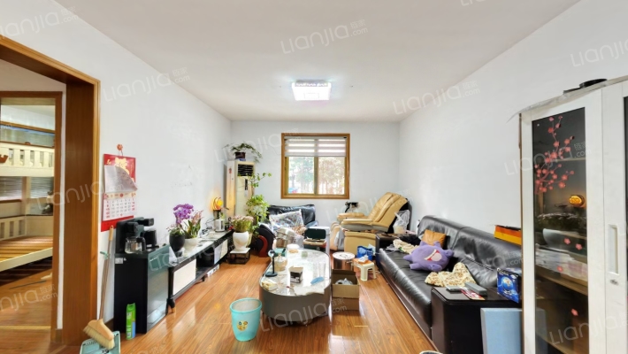 国展中央花园二手房实景图