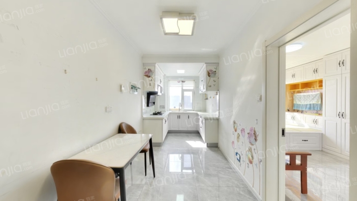 路弘·阳光佳苑二手房实景图