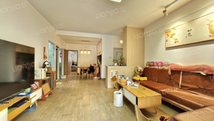 泰华新村二手房实景图