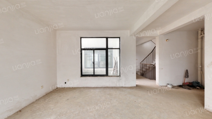 甫澄苑西区二手房实景图