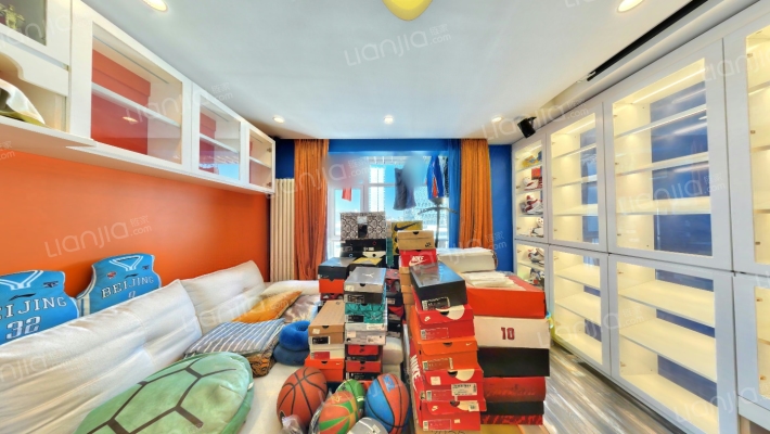 晶都国际二手房实景图