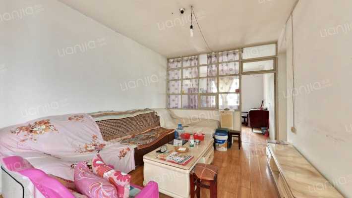 月亮岩路47号二手房实景图