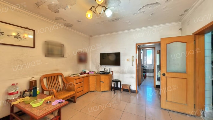 北纬路52号院二手房实景图