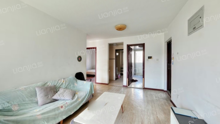 清源佳园二手房实景图