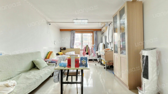 久润花园西区二手房实景图