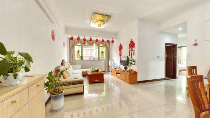 坦洲镇十六围街63号二手房实景图