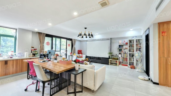 东湖花园二期二手房实景图