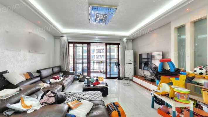 丽景华庭二手房实景图