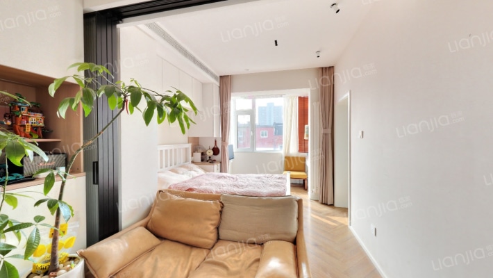 太平路42号院二手房实景图