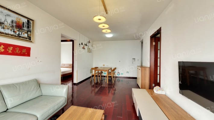 华贸城二手房实景图