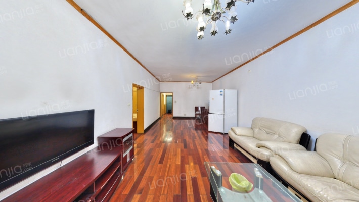 新天地小区二手房实景图