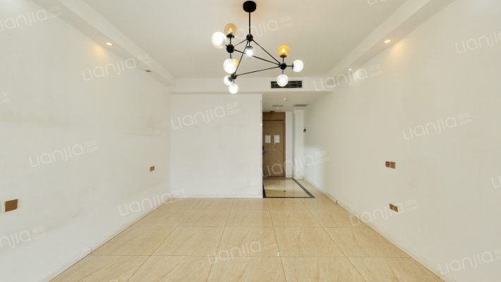 华鼎国际二手房实景图