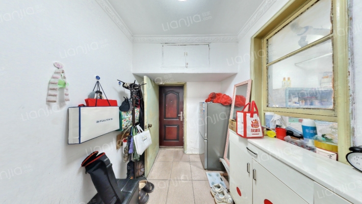 利民里二手房实景图