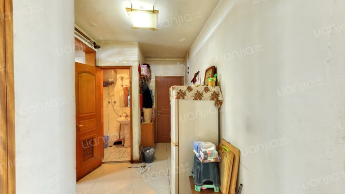 宾水道小区二手房实景图