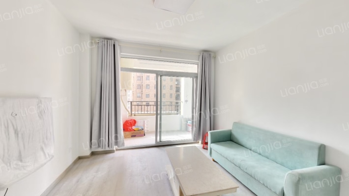 奥青城二手房实景图