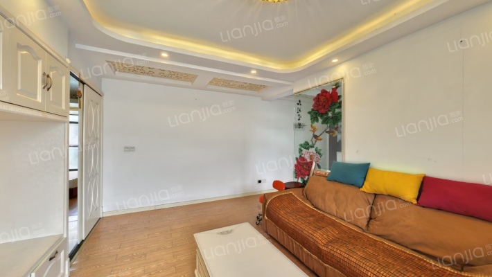 江尚怡品二手房实景图