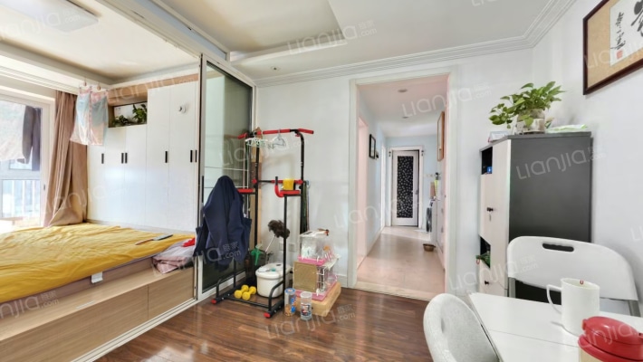 万科紫苑二手房实景图